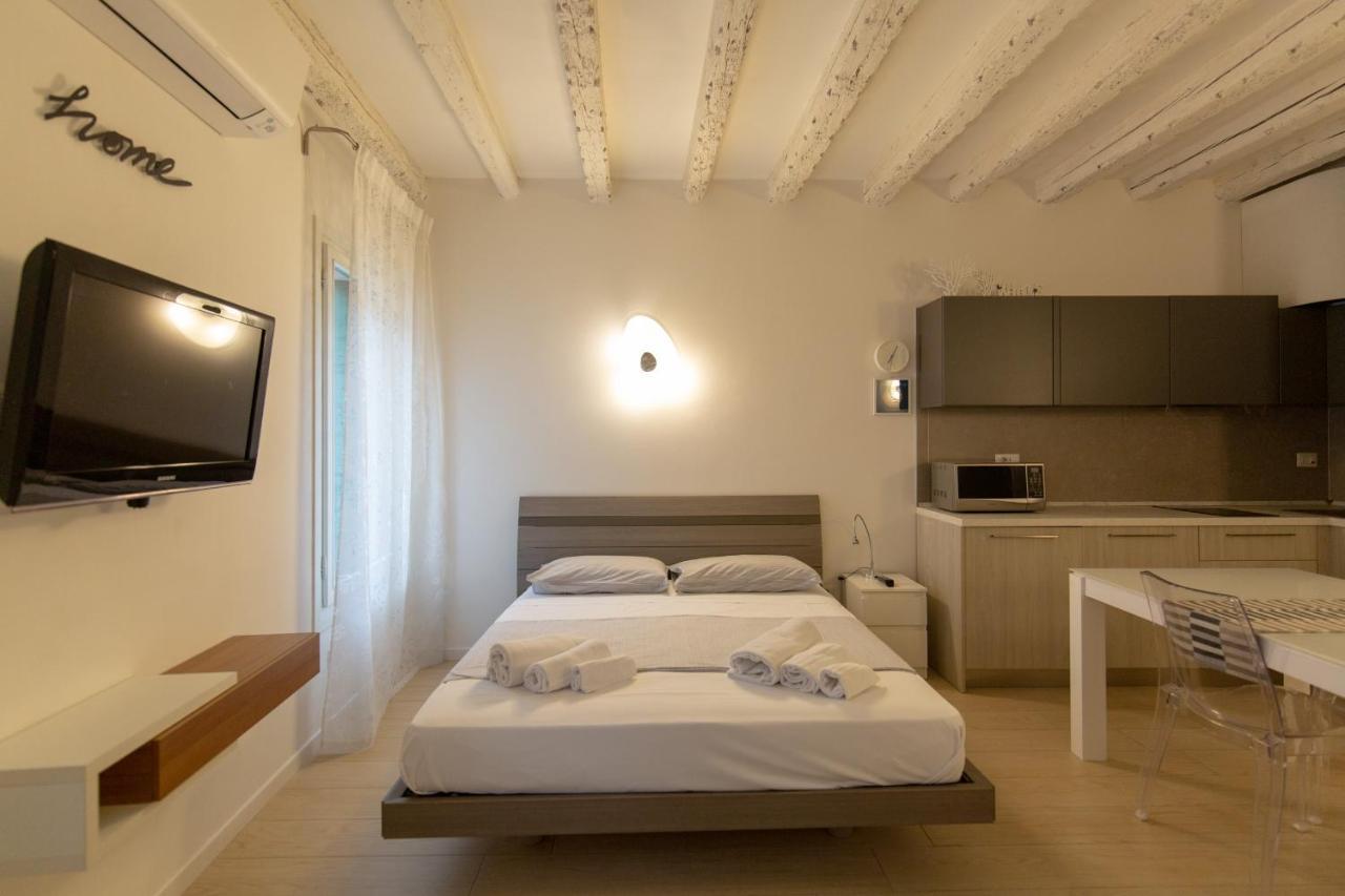 CASA SAVONAROLA  centro storico Pádua Exterior foto